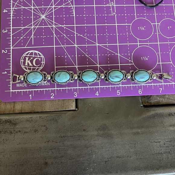 Vintage Faux Turquoise Blue Cabochon Silver Tone Link Bracelet 7” Length - Picture 3 of 3